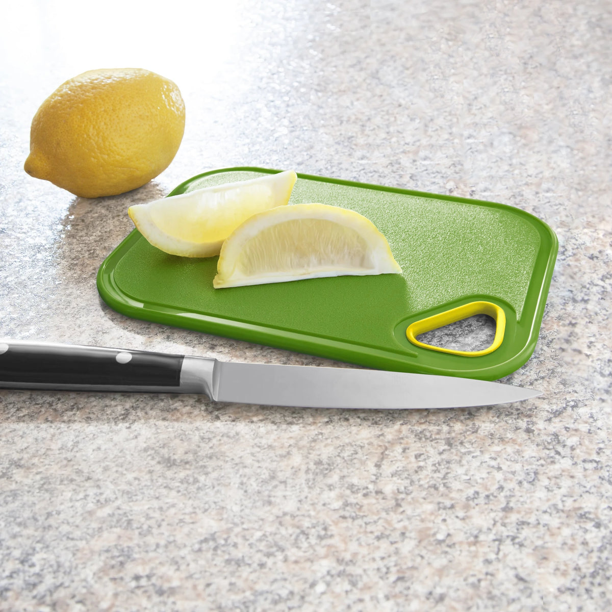 FINAL TOUCH NON SLIP BAR BOARD GREEN & YELLOW